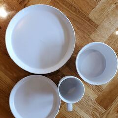 新品食器セット