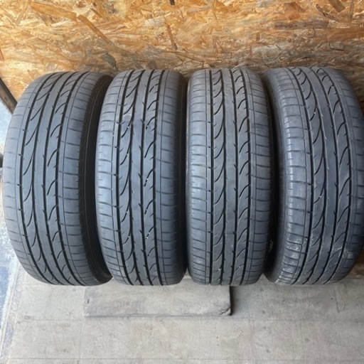 バリ山　BRIDGESTONE ブリヂストン　ブリジストン　DUELLER HP SPORT 215/60R17 夏タイヤ　2018年製　17インチ