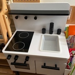 キッチン　モノトーン　知育玩具　プレイマットお付けしますの画像