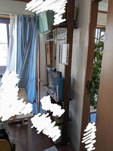 つっぱり棚 壁面収納 幅85㌢ 高さ230㌢