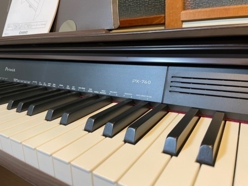 高年式美品2017年製 Casioカシオ　電子ピアノ　 Privia PX-760BN  　88鍵盤