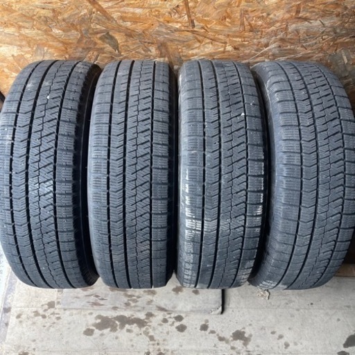 極上タイヤ　BRIDGESTONE ブリヂストン　ブリジストン　VRX2 185/60R15 スタッドレス タイヤ　鉄ホイール付き　2