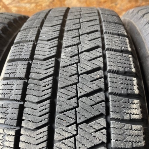 極上タイヤ　BRIDGESTONE ブリヂストン　ブリジストン　VRX2 185/60R15 スタッドレス タイヤ　鉄ホイール付き　2