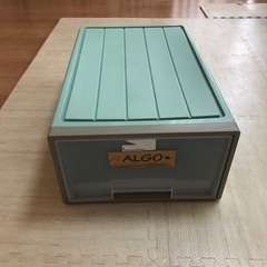 衣装ケース