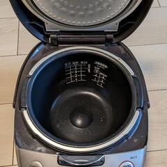 タイガー　炊飯器の画像