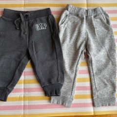 babyGAP(12〜18)、ユニクロ(90)：スウェット2点セット
