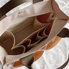 お値下げしました！マザーズバッグ　ベージュ　新品の画像