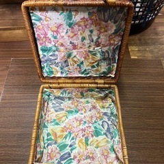 バスケット&ランチョンマット&容器の画像
