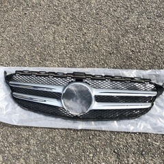 メルセデスベンツ、ラジエターグリル。の画像
