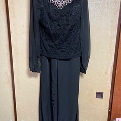 セットアップ  パンツスーツ  結婚式などに
