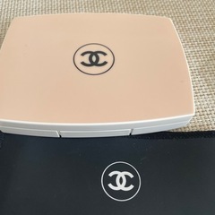 CHANELファンデーションの画像