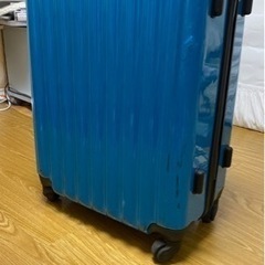 キャリーケースの画像