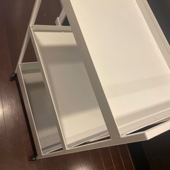 IKEA キッチンワゴン 収納の画像
