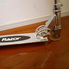 キックスクーター　キックボード　Razorの画像