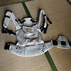リルベビー　抱っこ紐の画像