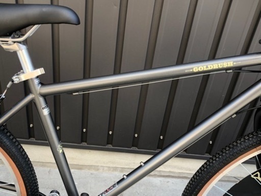 キャロルさん専用GIANT クロスバイク ゴールド　引き取り限定 新車☆BMX風クロスバイク【GOLD RUSH】極太タイヤ27.5 ゴールド