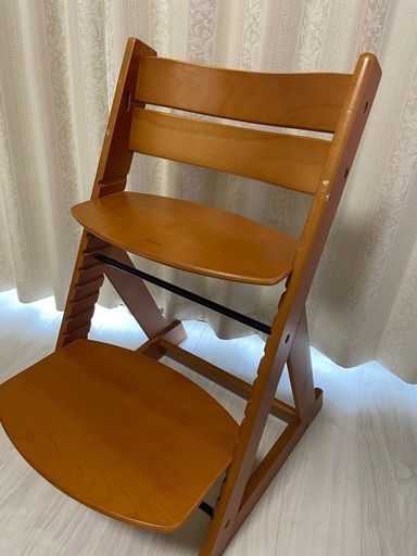 ハイチェア