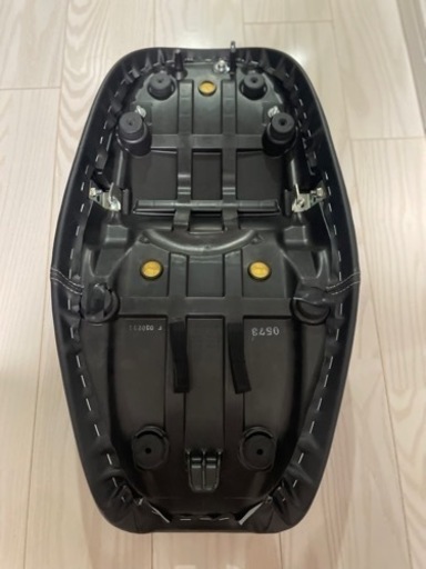 Z900RS 純正シート