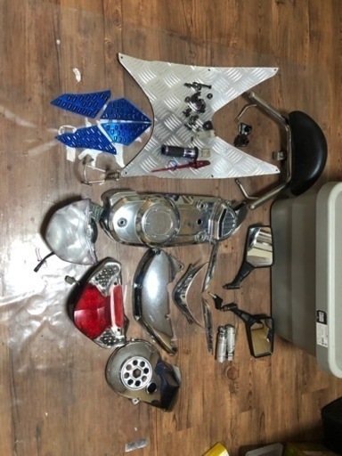 125の中古パーツです