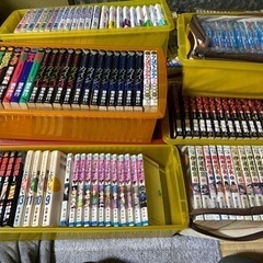 マンガまとめて大量２５０冊以上　ケースごとお渡しの画像