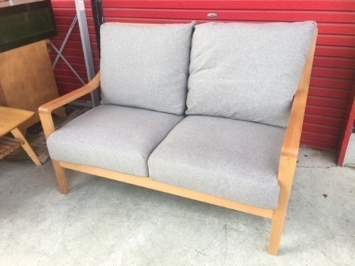 木肘2人掛けソファ　グレー　美品