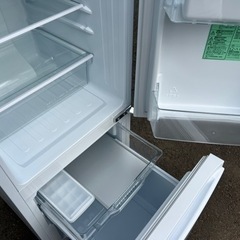 美品□2ドア冷凍冷蔵庫 2021年製 154L AT-RF150-WH□TAG