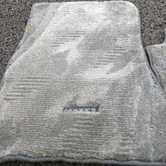 トヨタ純正フロアマット