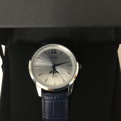 😸【本日の目玉品】[シチズン] 高級腕時計 メンズ クオーツ アナログ ムーンフェイズ レザー ステンレス ネイビー シルバーの画像