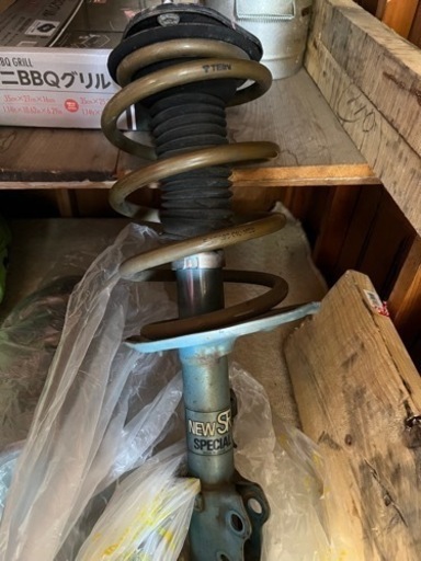 20ヴェルファイア フロントショックKYB ダウンサス　テイン