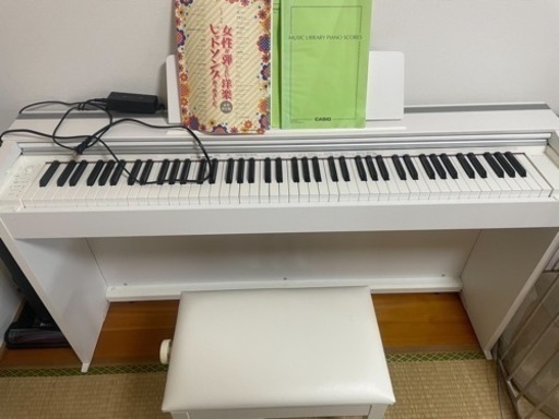 電子ピアノ