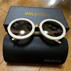 WILDFOX サングラス