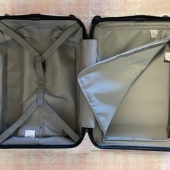 無印良品　キャリーケース　スーツケースの画像