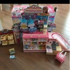 リカちゃん☆エスカレーターでお買い物おでかけショッピングセンター
