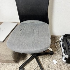 いす