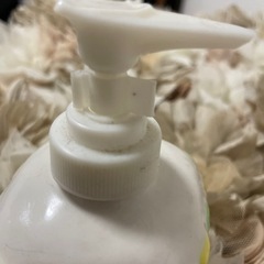 陶器製　ハンドソープ入れの画像