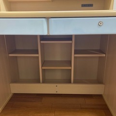 【お取引中】◆勉強机◆　自宅まで取りに来てくださる方！の画像