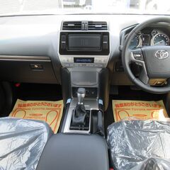 トヨタ　ランドクルーザープラド　ＴＸ　Ｌパッケージ　マットブラックエディション【自社ローン対応不可】★1年保証★ロードサービス付　特別仕様車　７人乗り　寒冷地仕様　サンルーフ　黒本革シート　セーフティセンス　クリアランスソナー　オートクルーズコントロール　レーンアシスト　ＬＥＤヘッドライト　リアフォグ　純正１８ＡＷ　ルーフレールの画像