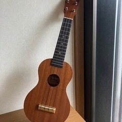 ウクレレ　famous fs-1