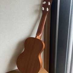 ウクレレ　famous fs-1の画像