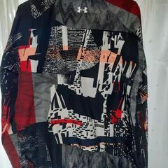 決定いたしました。アーマーウィンドブレーカーの画像