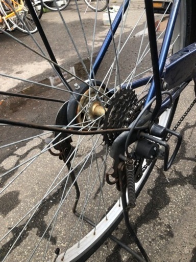 瀧　27インチ 自転車　ライト付き　切り替え6段　鍵無し