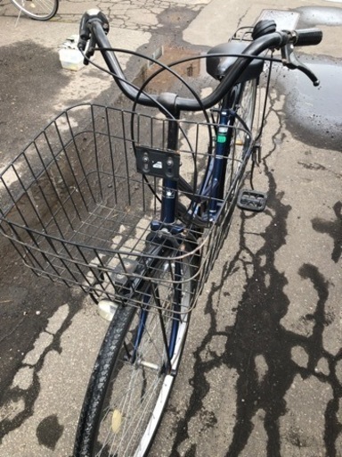 瀧　27インチ 自転車　ライト付き　切り替え6段　鍵無し