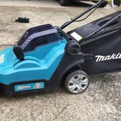 マキタ充電式芝刈機（ MLM382DZ）