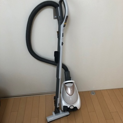 三菱　掃除機　TC-FJ2XE8 ★ usd