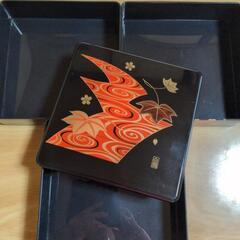 《三段重》の画像