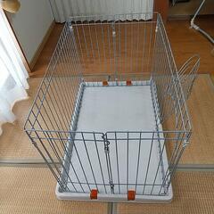 小型犬用ケージの画像
