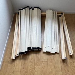 ベッドフレームの画像