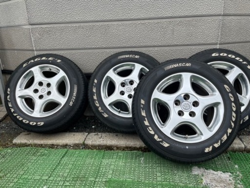 お問い合わせ中　　　　　グッドイヤー　ナスカー　ホワイトレター　16インチ