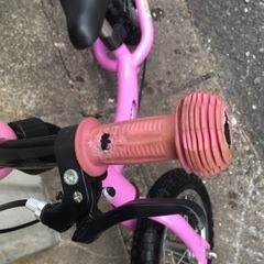 トレーニングバイク トイザらス 12インチ ブレーキ付 ピンク キッズバイクの画像