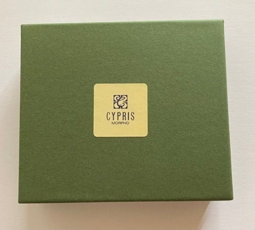 新品未使用　CYPRIS 折畳財布　入れ付き